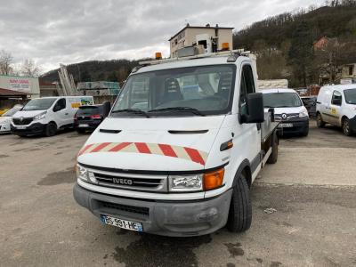 Nacelle élévatrice 11 m sur camion